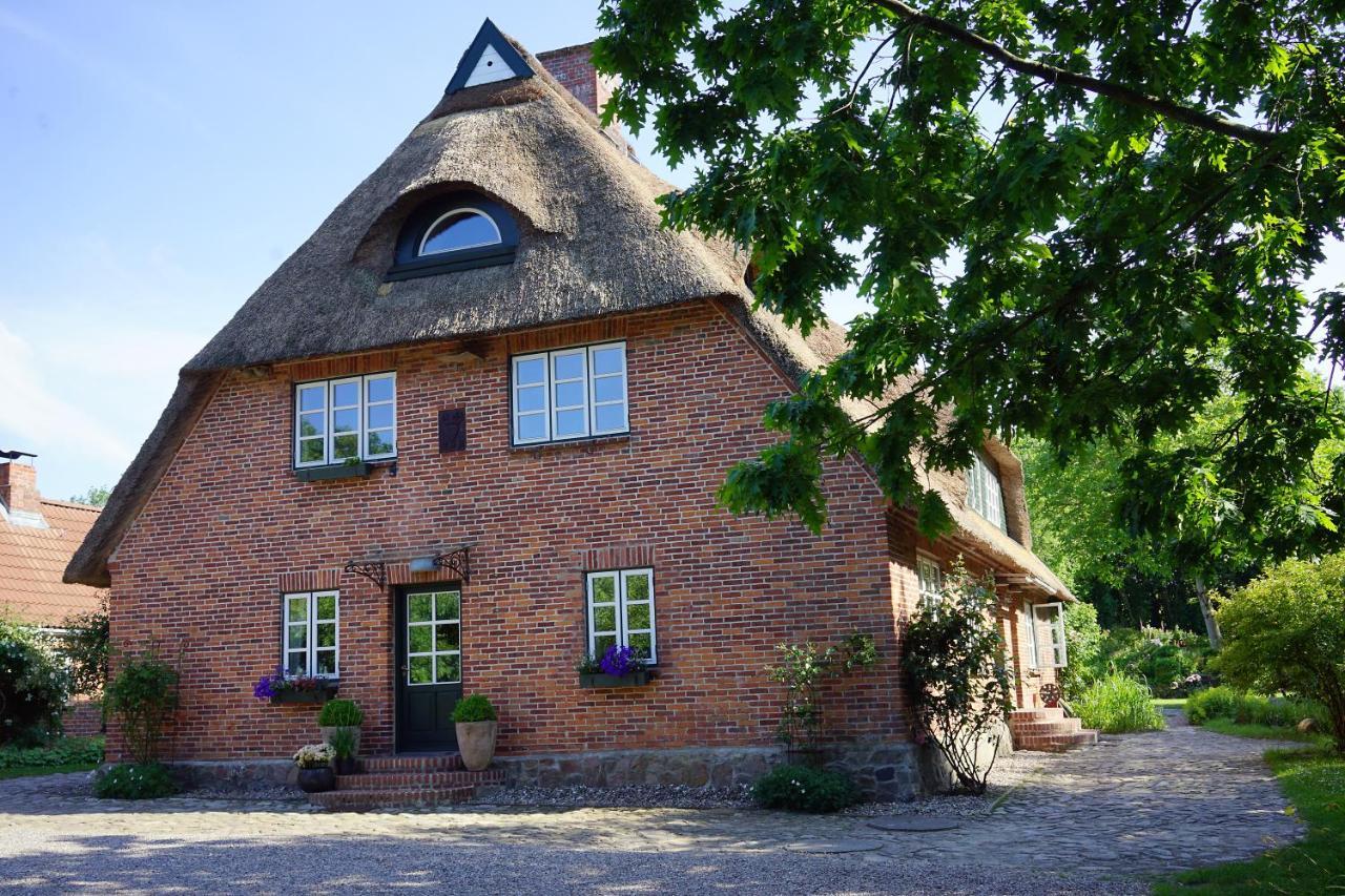 "Haus Auf Dem Berg" Apartman Westensee Kültér fotó